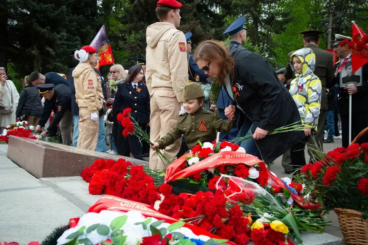 Мемориальный парк - священное для каждого коломенца место, настоящий символ памяти, героизма и добле