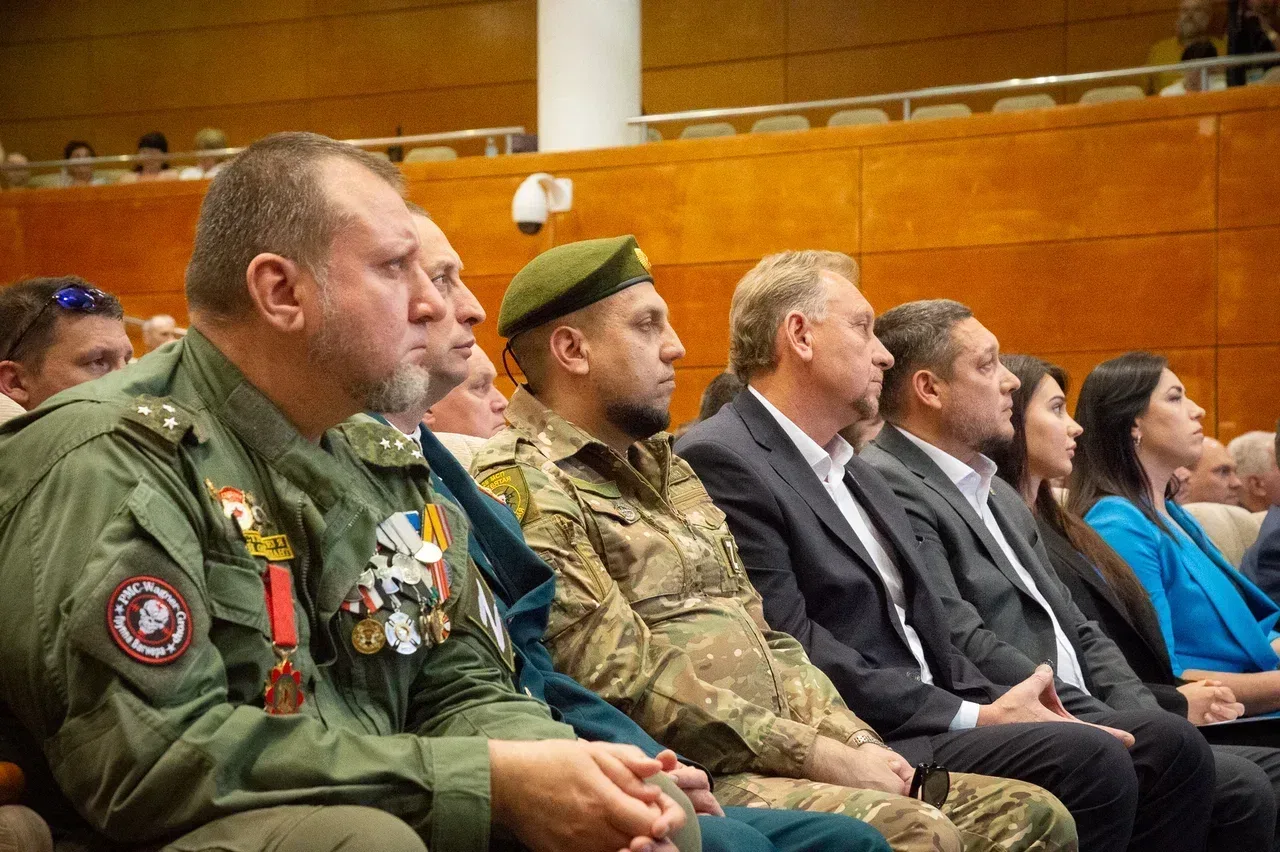 Сегодня встречались в Коломне с коллегами-однопартийцами из Воскресенска, Зарайска, Каширы, Серебрян