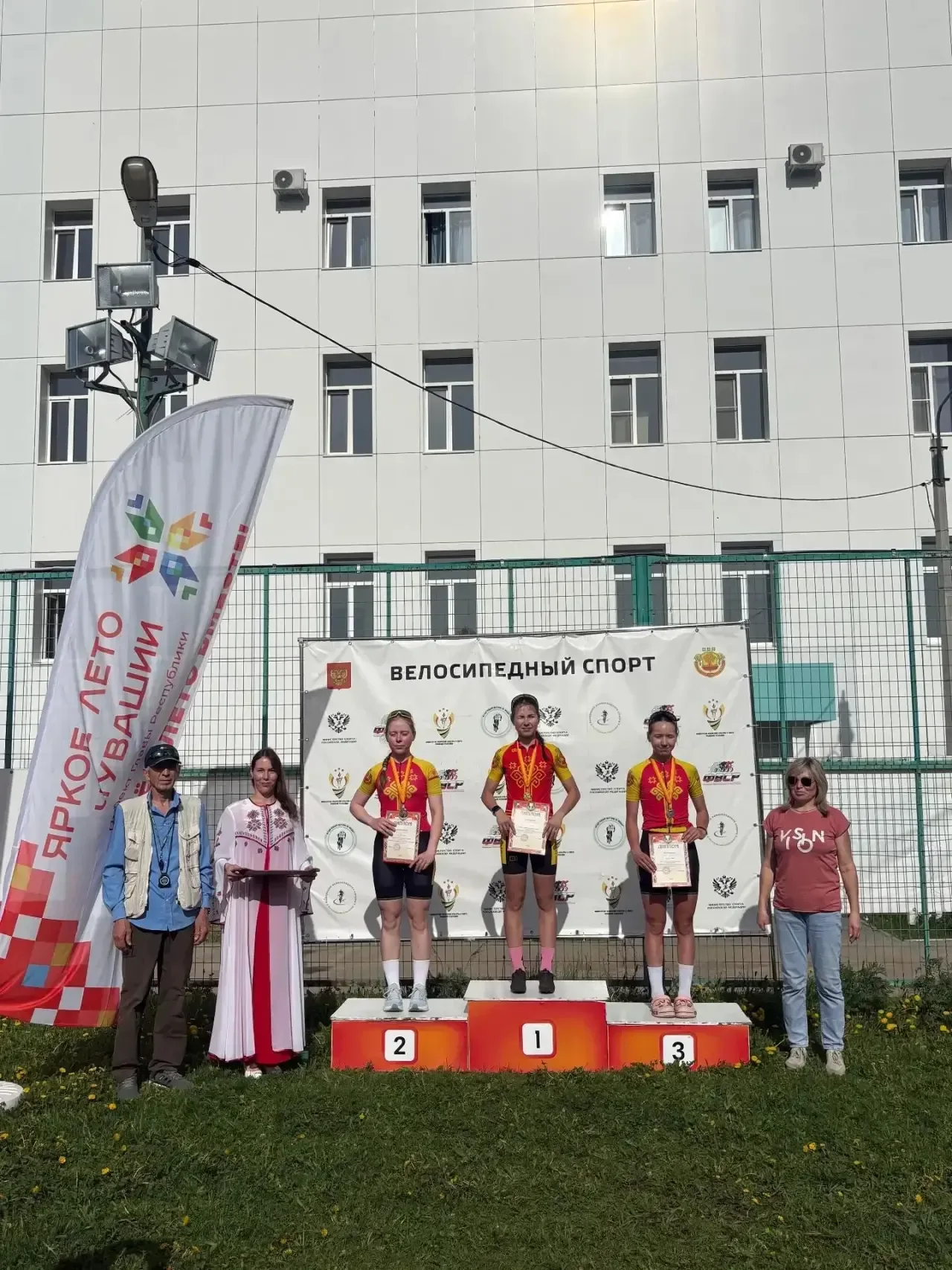 Чувашские спортсмены завоевали 17 медалей на чемпионате и первенстве ПФО по велосипедному спорту   С