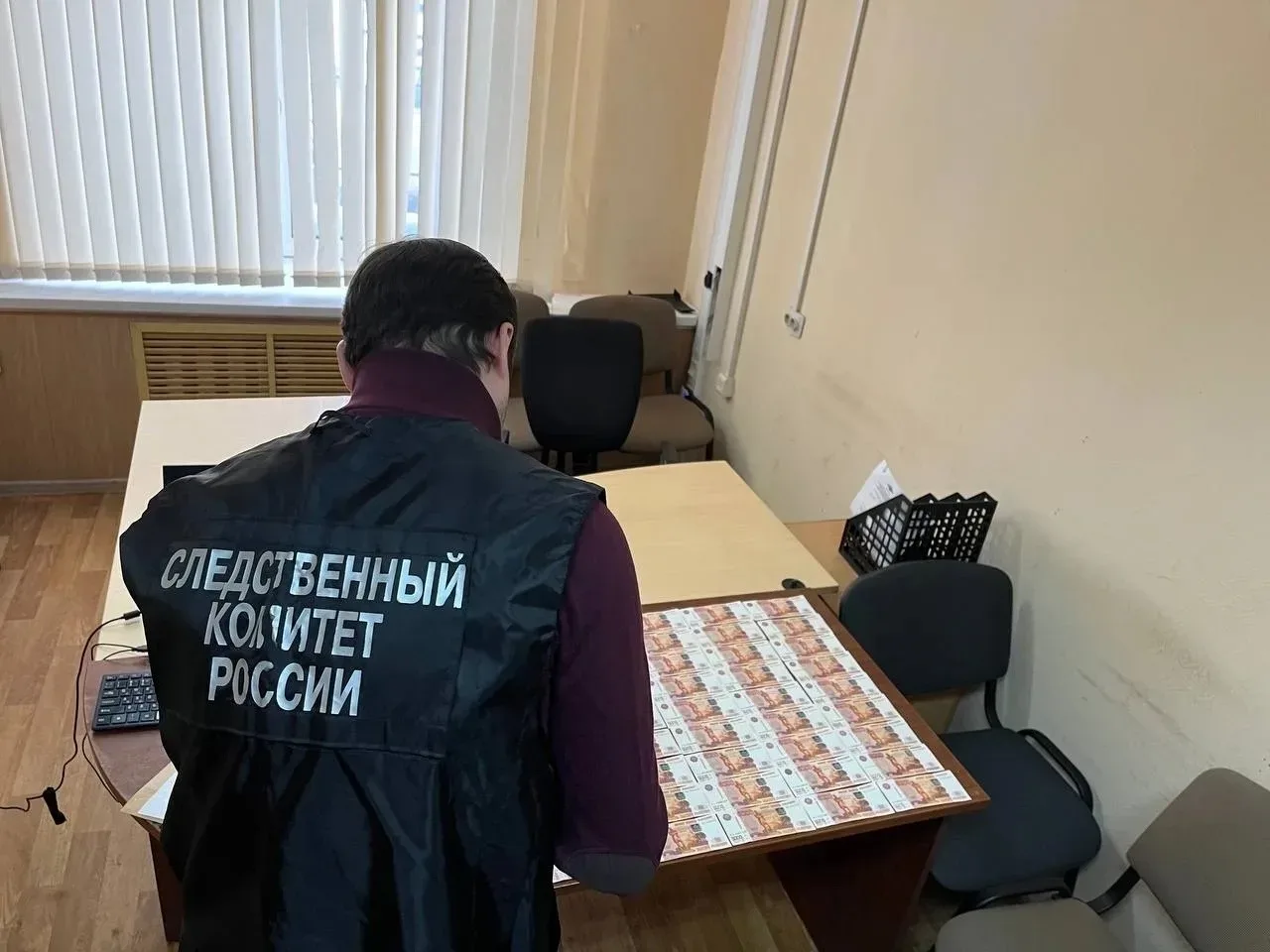 Жительницу Гусь-Хрустального осудили за посредничество во взятке в 250 тыс. рублей  Женщина 1972 год