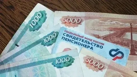 Средний размер пенсионного обеспечения в России за 10 лет вырос в 2 раза.   Так, в марте 2016 года с