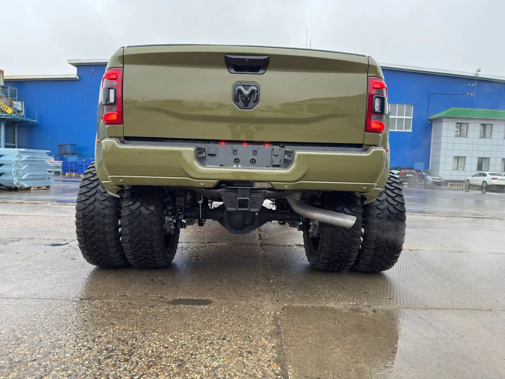 ⛽😱 Как напугать всех на заправке. Тюнинг DRIVE2  Примерно шесть с половиной метров длины уже могут н