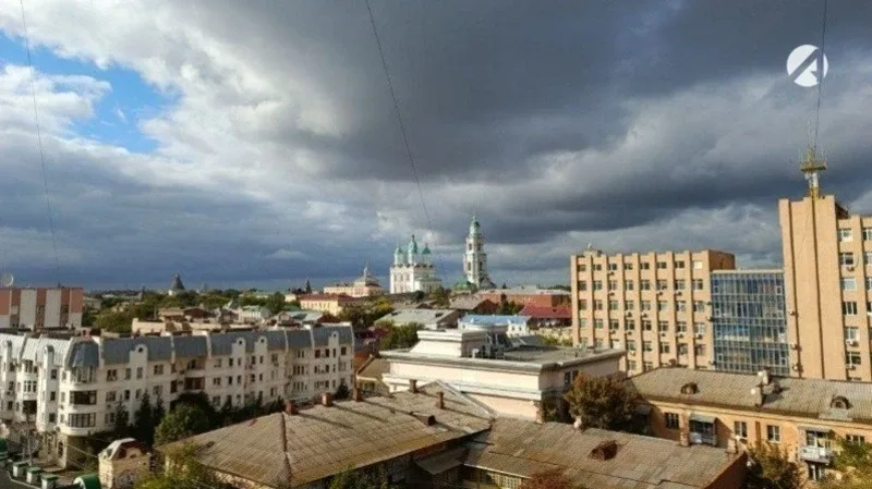 ⛈️ В Астраханской области ожидаются дожди и порывистый ветер  На территории региона 13 мая прогнозир