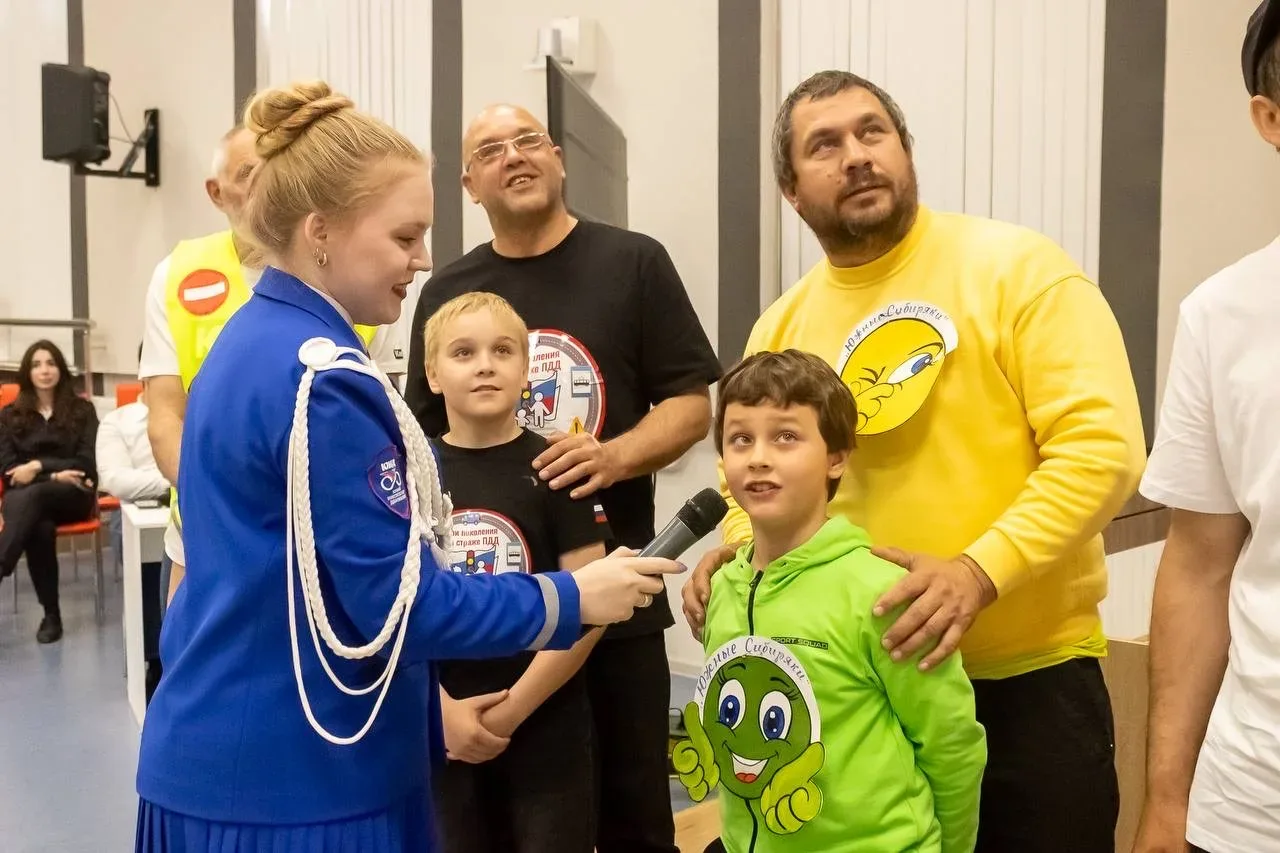 📍В Майкопе прошел республиканский конкурс «Семья без ДТП», посвященный 90-летию Госавтоинспекции.  В