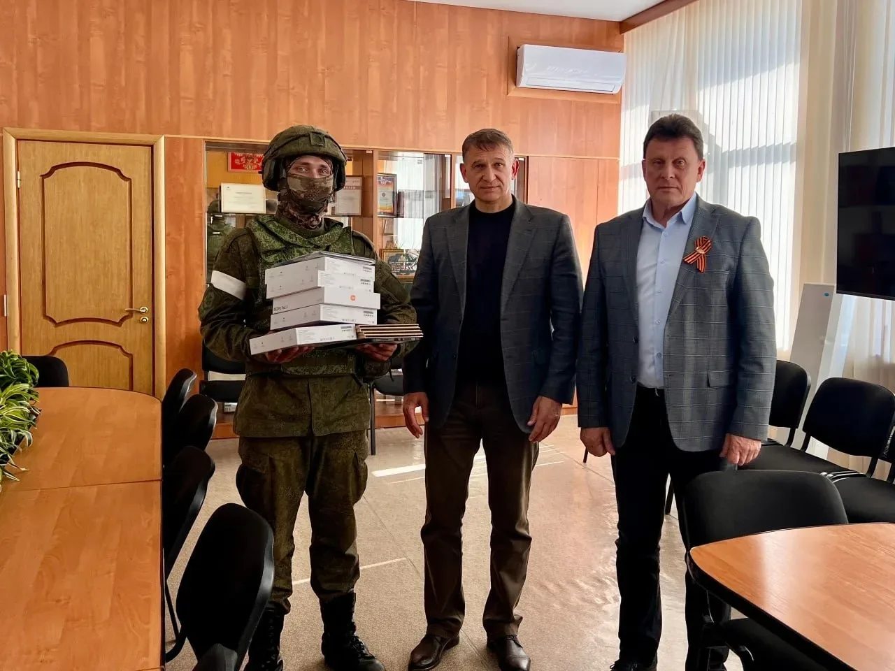 🇷🇺 Крымские волонтеры продолжают поддержку бойцов на передовой  В республике продолжается совместная