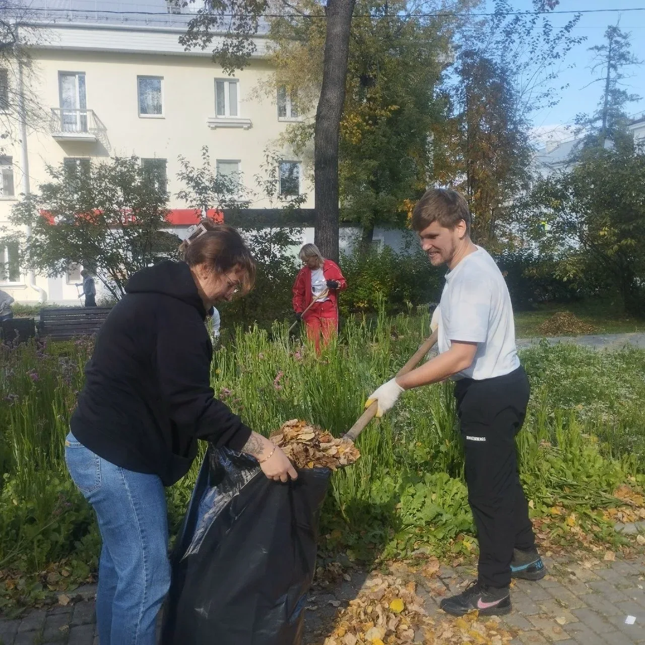 Чистый город к лету готов!  Более 2 700 новоуральцев приняли участие в весенних акциях чистоты на го
