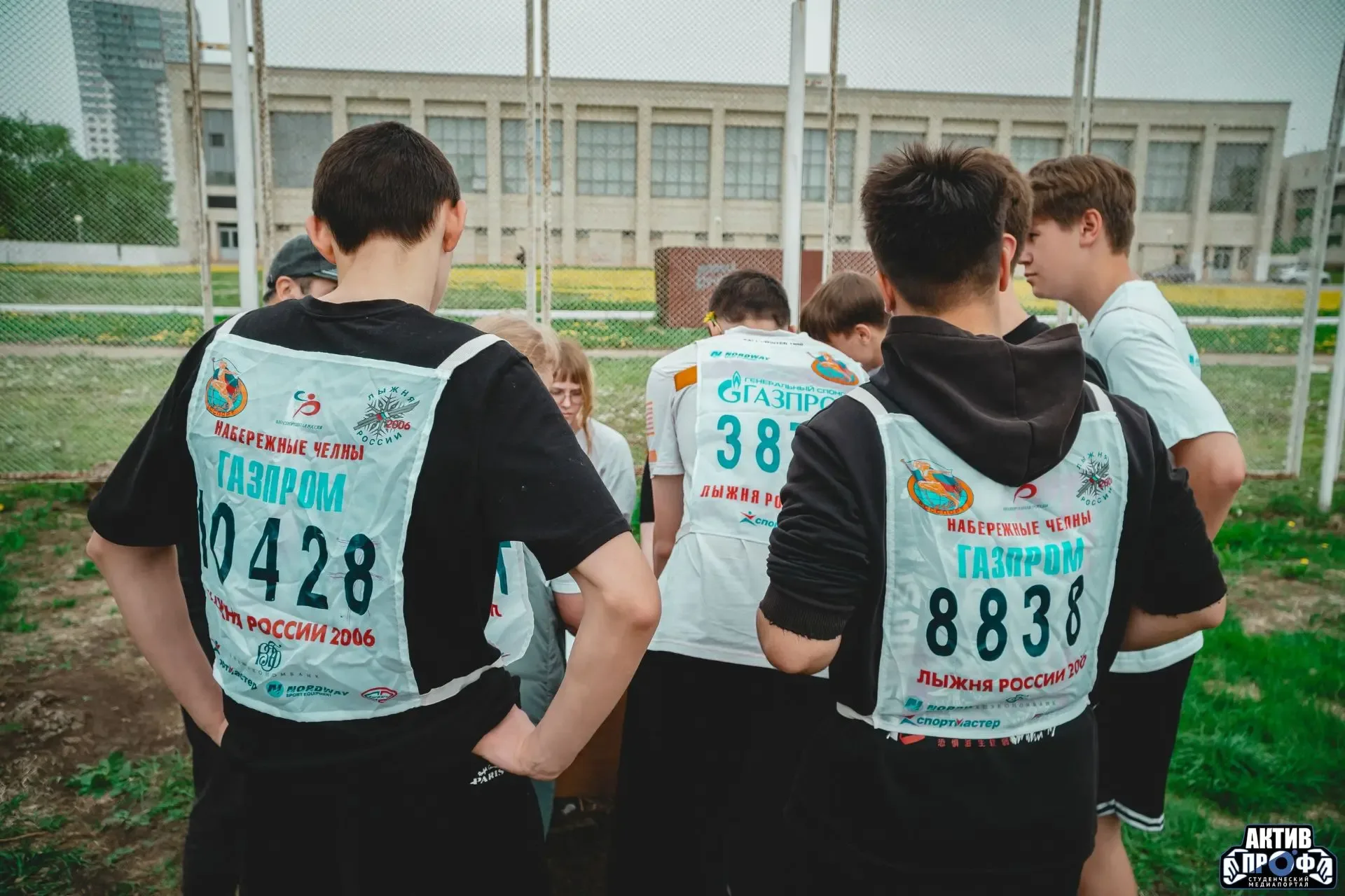 В Инженерно-экономическом колледже прошла легкоатлетическая эстафета «Беги, передай, победи!»  На ст