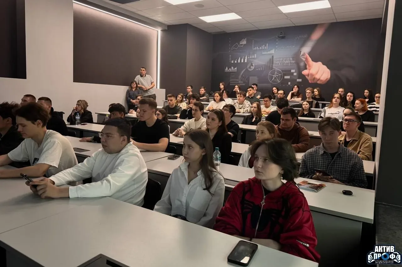 Хотите попасть на стажировку в компанию, где работают 350 человек, а годовой оборот превышает 700 ми