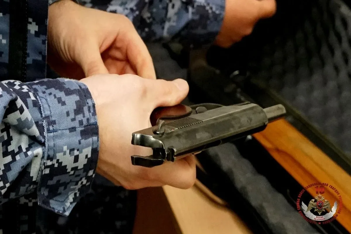 🔫 У подозреваемых в совершении преступлений сахалинцев забрали восемь огнестрелов  За минувшую недел