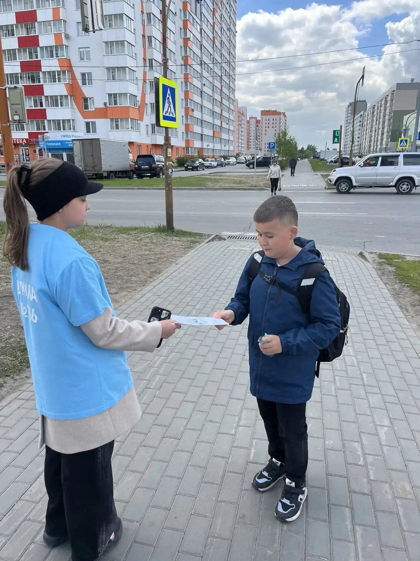 👮Юные инспекторы дорожного движения проводят просветительские акции для горожан  Отряд юных инспекто