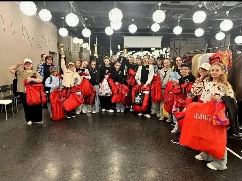 🥇Воспитанники барнаульского театра моды стали лучшими на международном фестивале  На минувших выходн
