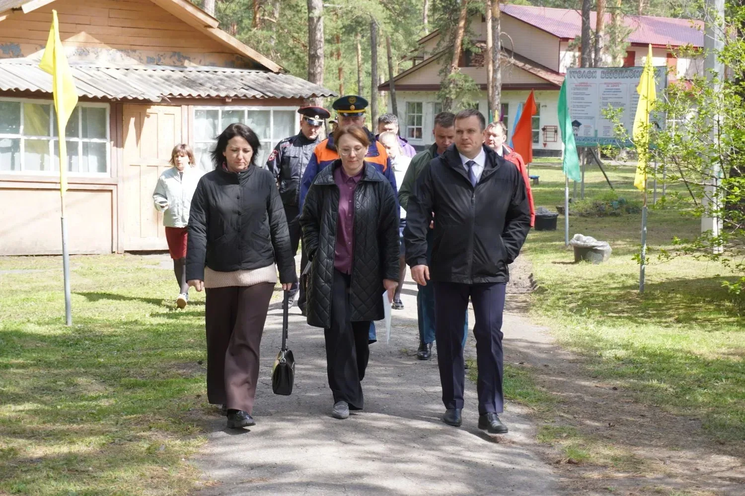 🌲Стартовала приемка загородных оздоровительных лагерей Барнаула  В пятницу, 15 мая, на территории кр