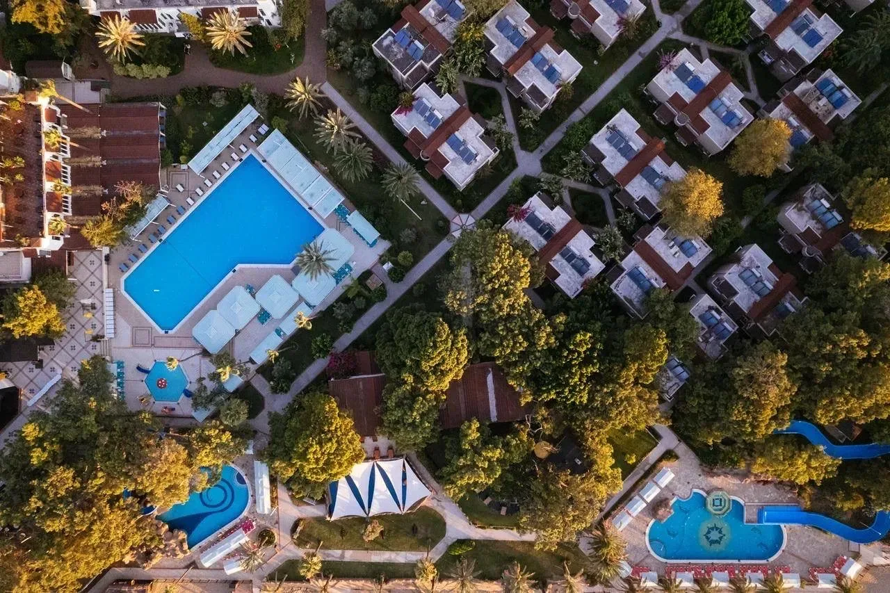 Первые отели WB Travel в Турции начали принимать гостей  Wildberries (входит в Группу RWB) совместно