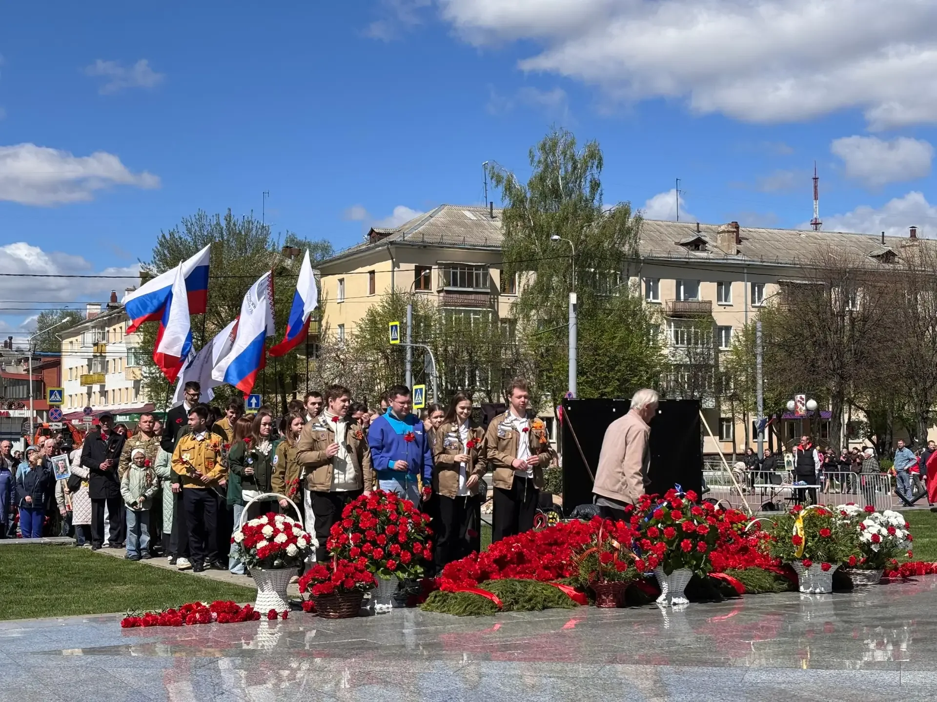 9 мая в рамках торжественного этапа Всероссийской патриотической акции «Поклонимся великим тем годам