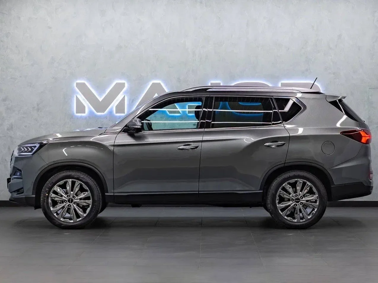 KGM Rexton - настоящий, проверенный кореец. Бренд, который не побоялся санкций и вернулся к нам. Мы 