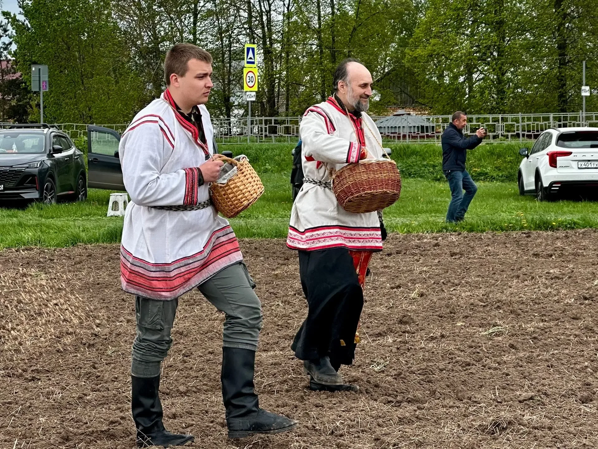 🌾 Студенты РГАТУ на «Празднике первой борозды»!   В селе Баграмово Рыбновского района в 13-й раз про