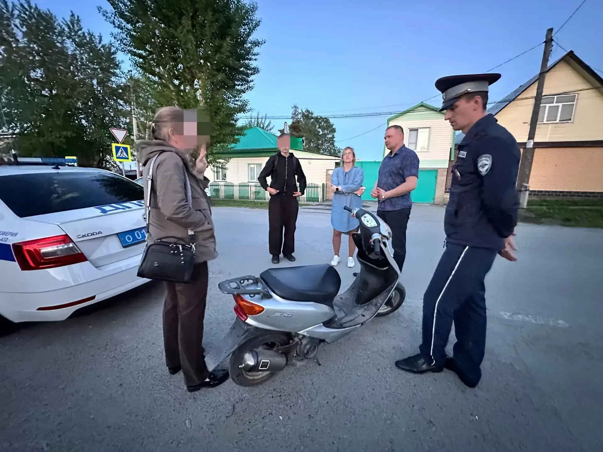 🏍 В Тюмени подросток на питбайке пытался скрыться от полиции  Очередной случай произошел на улице Ка