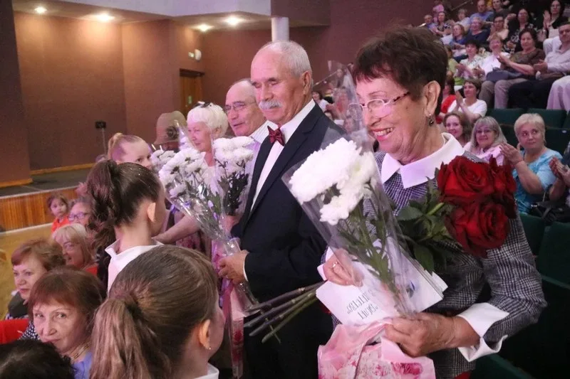 🎉 Дворец творчества детей и молодёжи в Озёрске отметил своё 70-летие!  19 мая на юбилейный вечер соб
