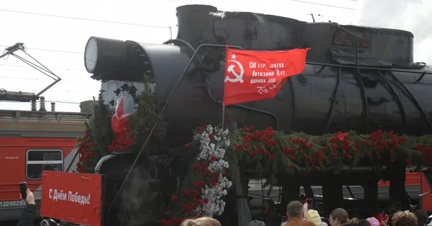 🚂 В Ижевске встретили Поезд Победы  На станцию «Ижевск» прибыл Поезд Победы – мемориальный состав Го
