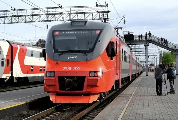 🚇 Жители выбирают название для новых электричек Ижевск - Казань  В Ижевске состоялась церемония запу