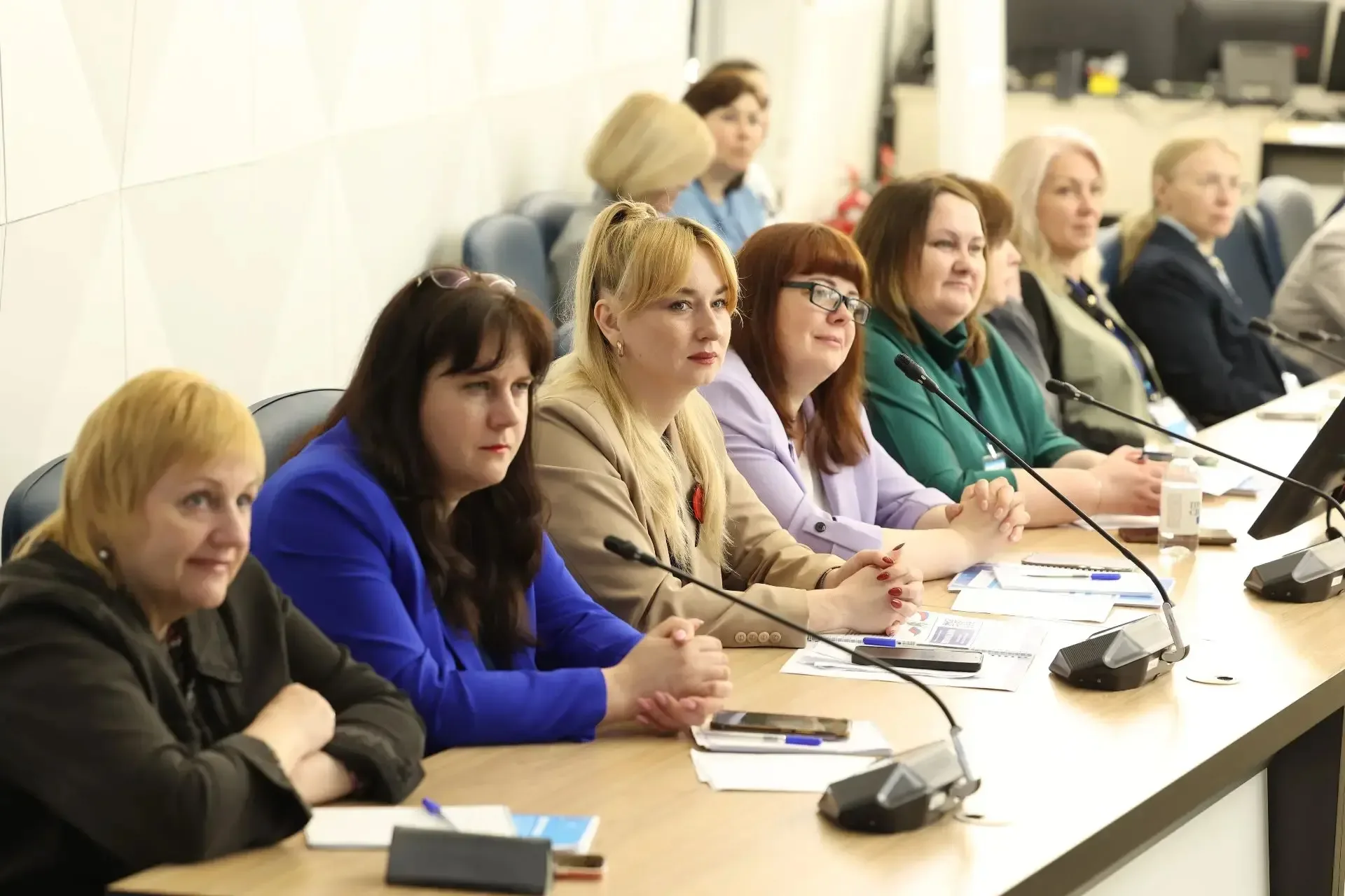 🤝 Руководители школ пяти регионов изучили эффективные практики управления в Просвете  В Государствен