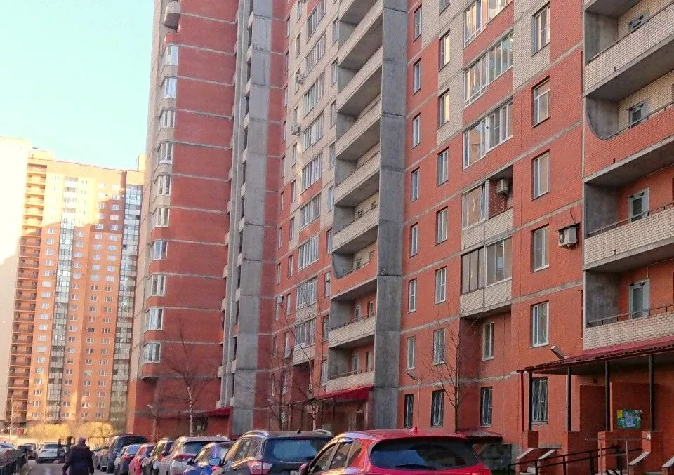 Кто должен устанавливать общедомовой счетчик коммунального ресурса в многоквартирном доме, а главное