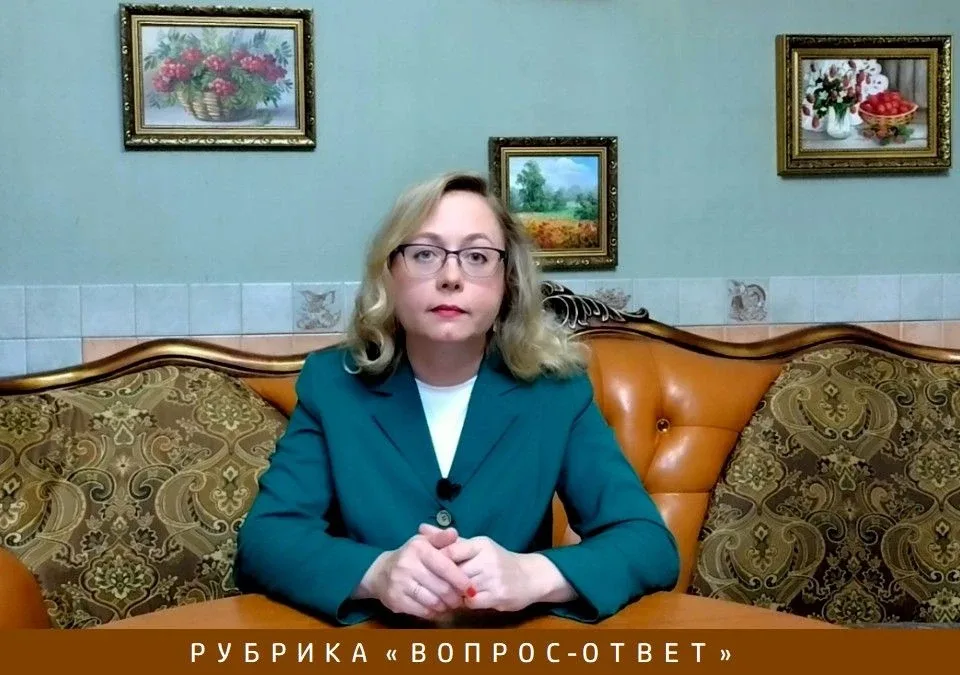 Вопрос:   Получаю пенсию с 2013 года, ветеран труда.    Несколько раз запрашивала в СФР сведения о р