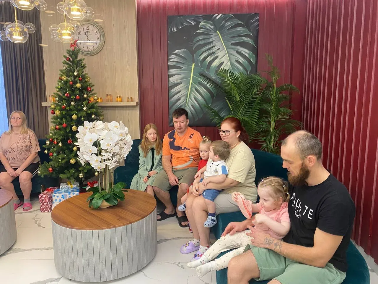⭐ Почти 850 человек получили медицинскую помощь в Центре реабилитации для участников СВО и членов их