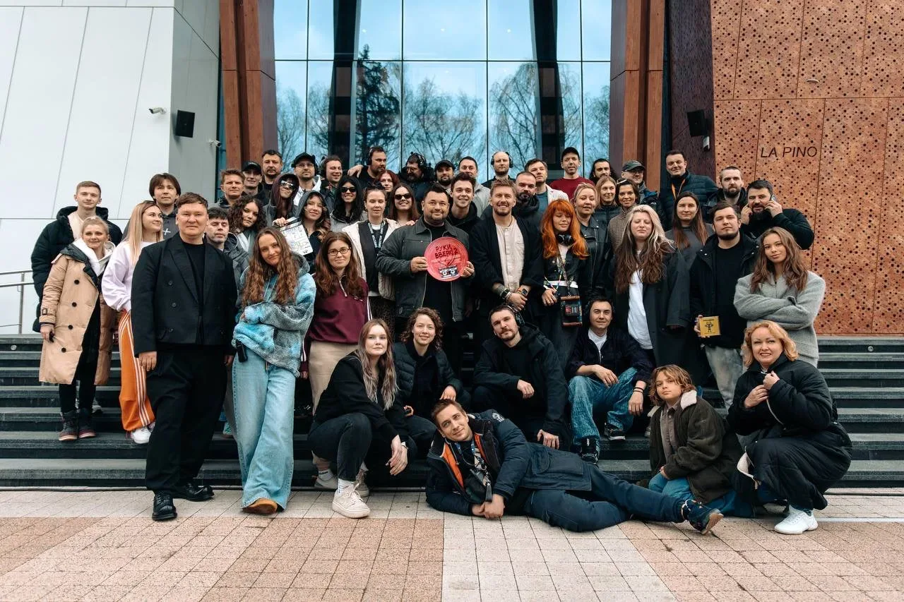 Ребят, кажется, я знаю, чего вы еще очень ждете, кроме нового альбома.. Как насчет продолжения фильм