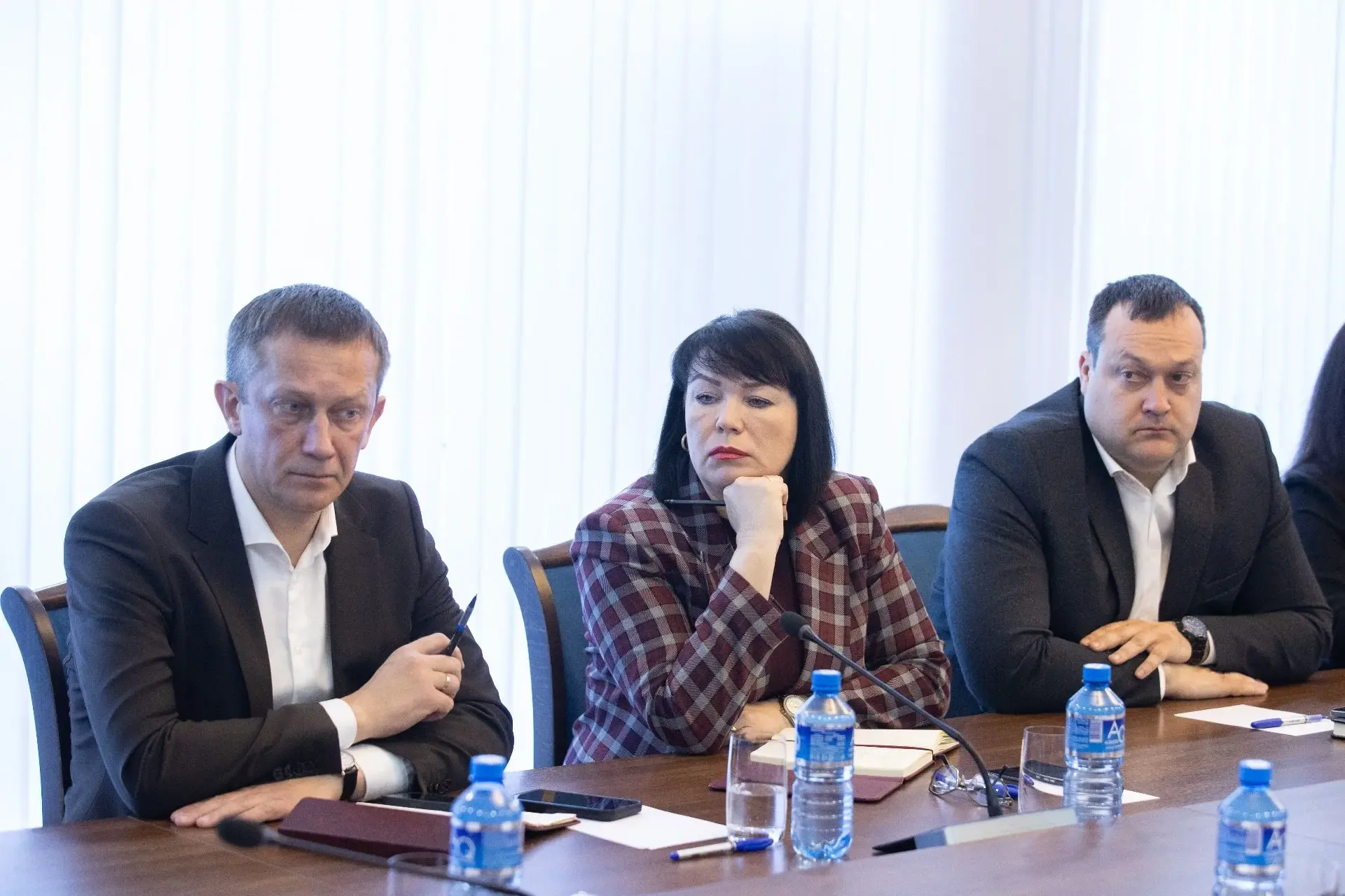 Светлана Маслова провела оперативное совещание   В работе участвовали заместители главы Анапы, предс