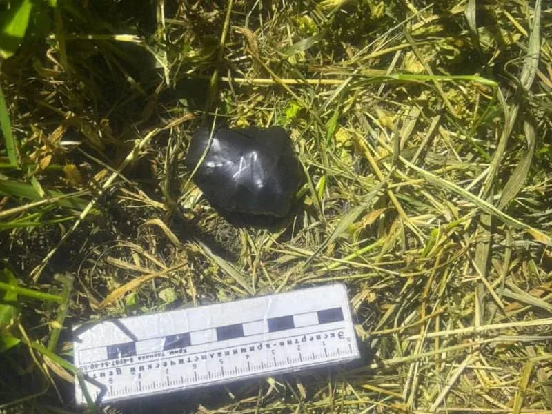 ❗️Полицейские задержали двух неоднократно судимых 28-летних местных жителей, которые попытались пере