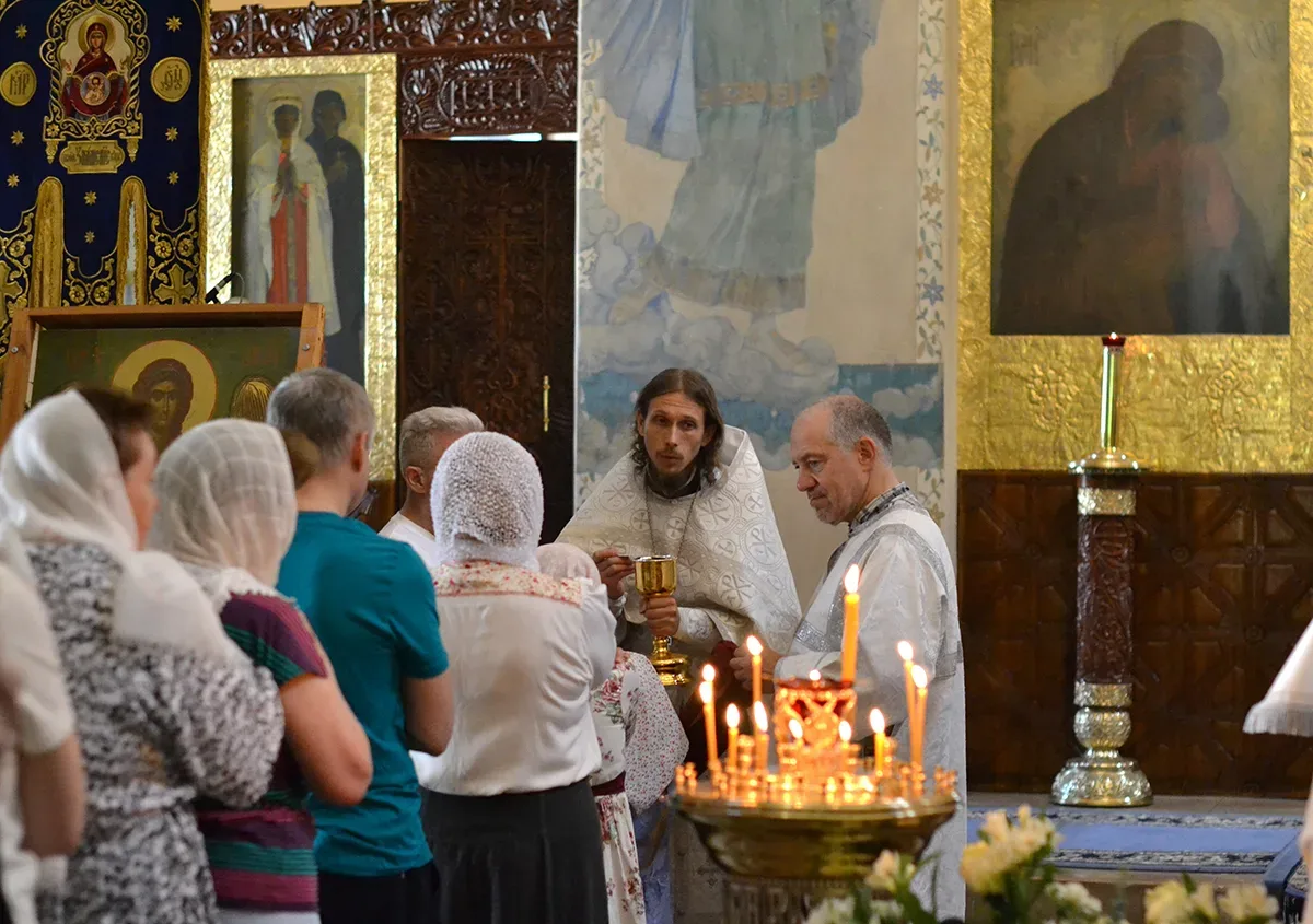 Путь к Небу начинается на земле  Вознесение Господне – один из важнейших праздников церковного года.