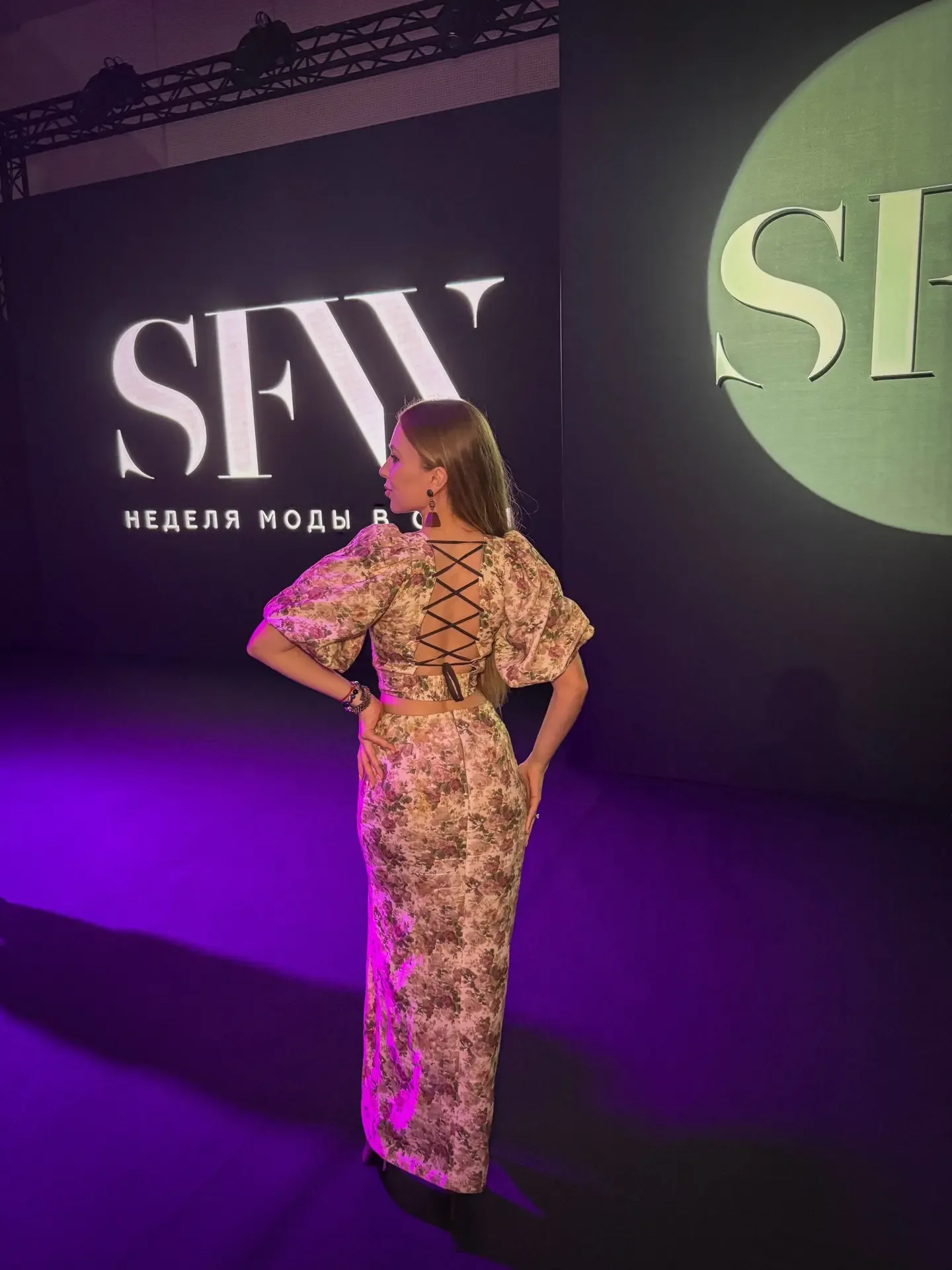 Sochi Fashion Week 🤎 Несколько кадров с открытия Недели Моды в Сочи - атмосфера, вдохновение, красив