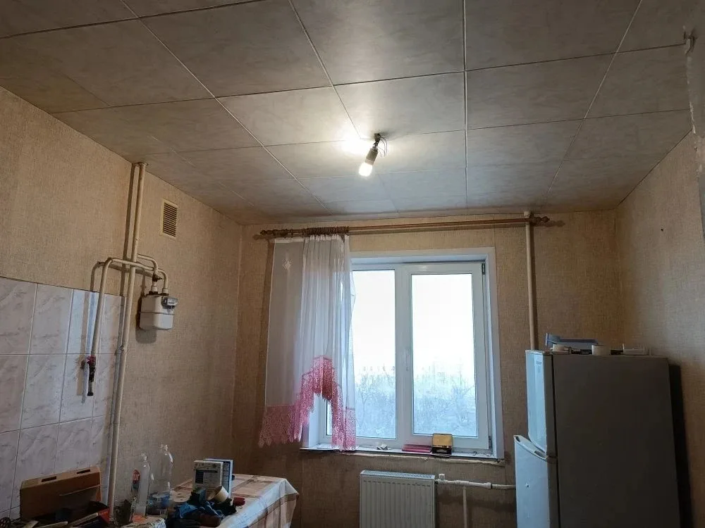 Срочно продам 1к квартиру, Орджоникидзевский район),  Комсомольский бульвар 6/9, в жилом состоянии. 