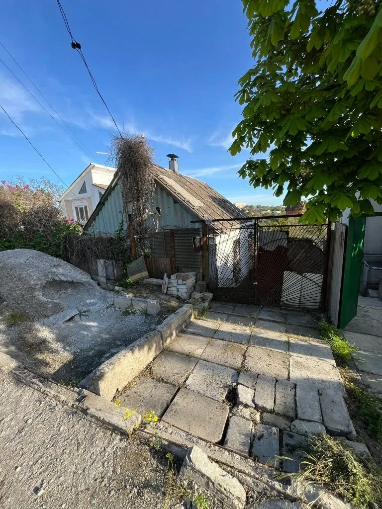 🏡 Продам дачу в черте Мариуполя. С гаражом и видом на город  📍 Локация: г. Мариуполь, ул. Ткаченко-П