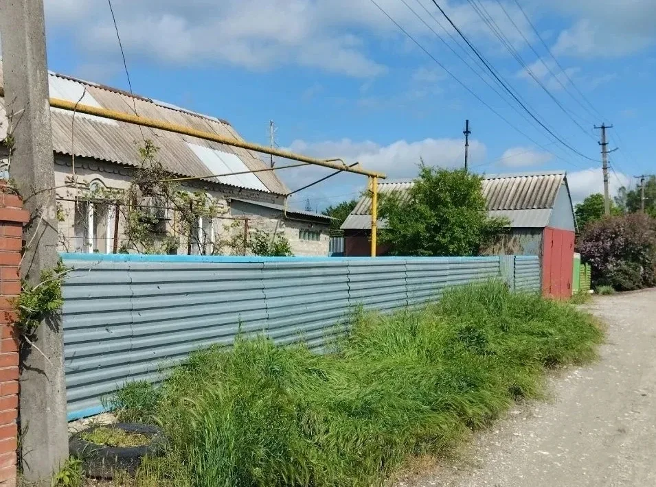 Продается дом  г. Мариуполь,  пгт Талаковка, второе отделение ул. Речная. Документы зарегистрированы