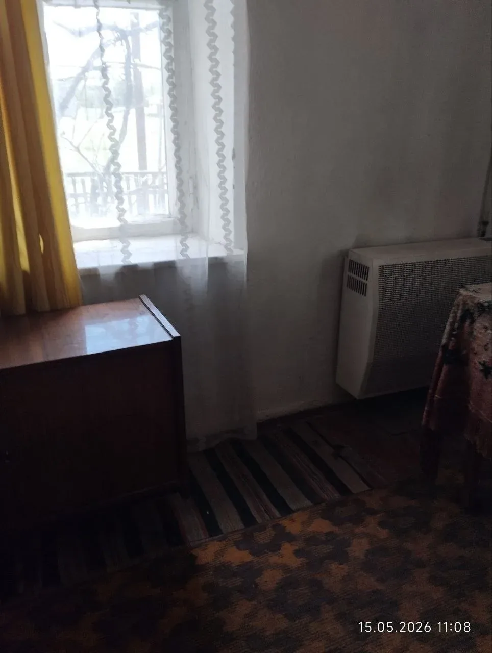 В продаже дом с пристройкой на участке 15соток. Пос.Ялта, 40 км от Мариуполя. До моря пешком 15 мину