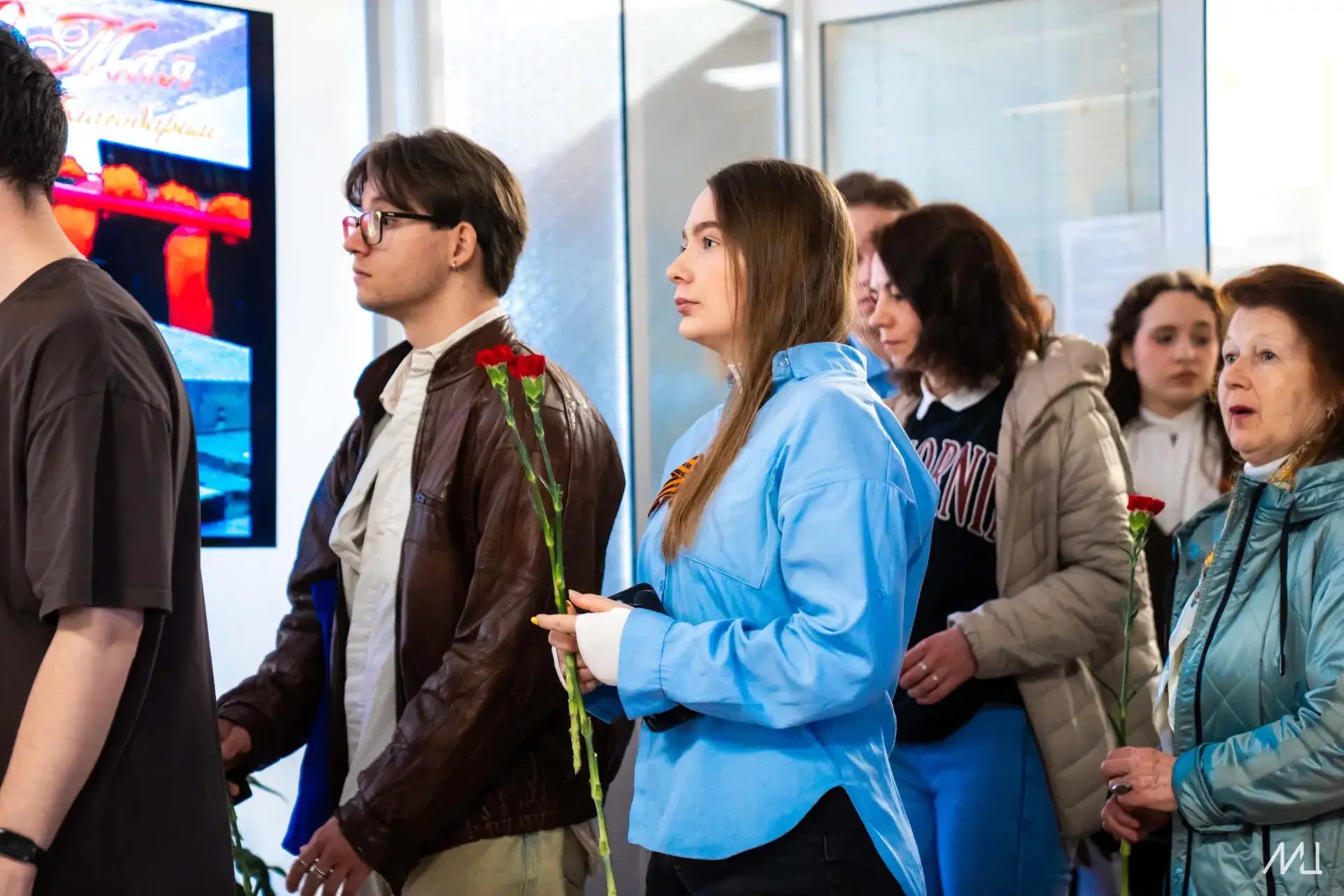 Сотрудники, преподаватели и обучающиеся нашего университета возложили цветы к мемориальным доскам, н