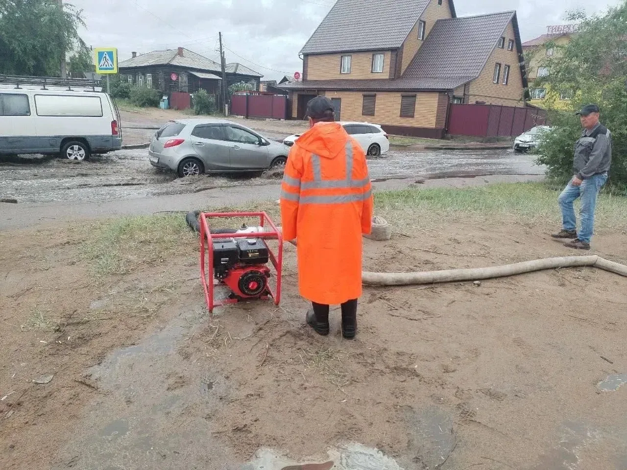 📣 Вводим в Улан‑Удэ режим «Повышенная готовность».  📌Все городские службы переведены в усиленный реж