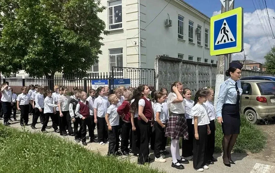 ⁉️ В рамках профилактической акции «Внимание – дети!» сотрудники Госавтоинспекции Славянского района