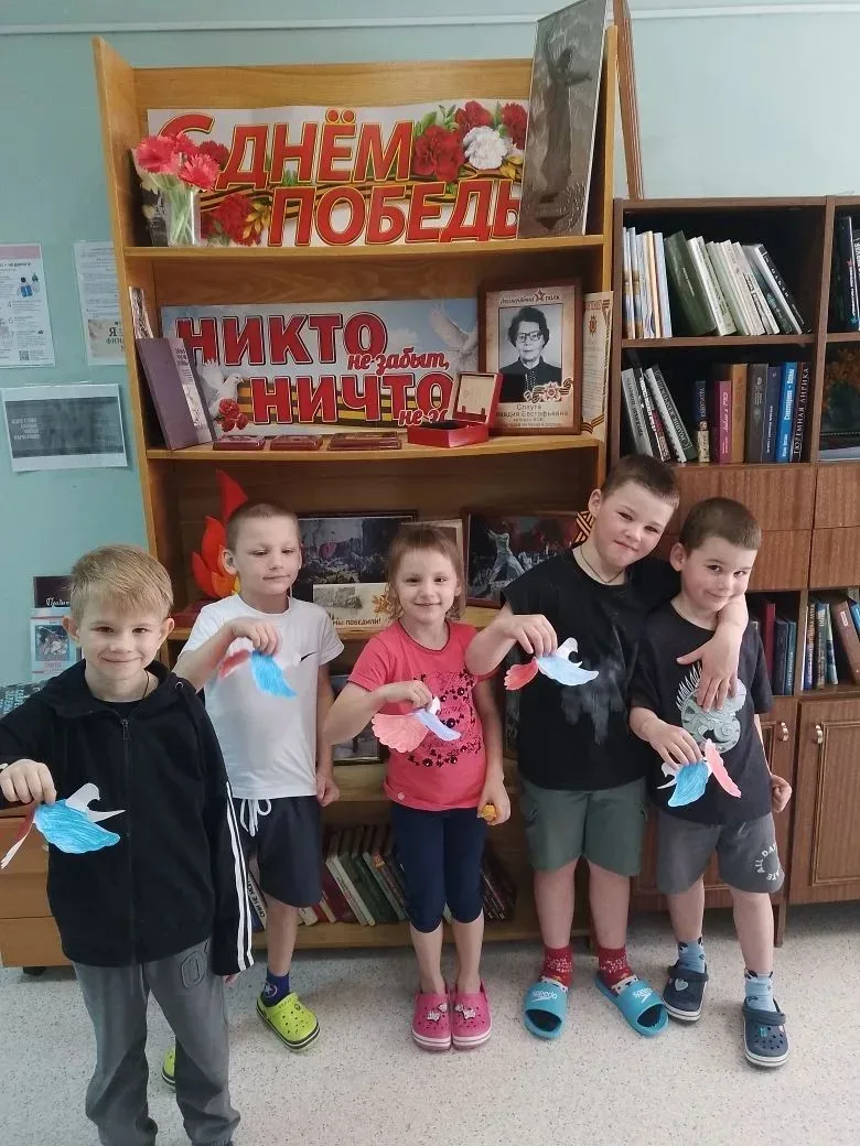 День Победы – священный праздник для каждого из нас. Это день - символ мужества, стойкости и великой
