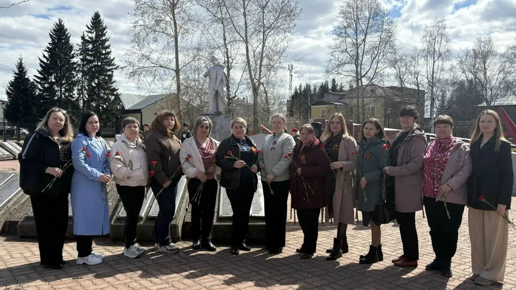День Победы – священный праздник для каждого из нас. Это день - символ мужества, стойкости и великой