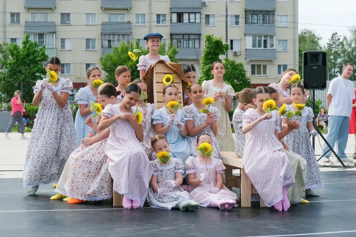 В парке «Дулевский» сегодня было по-настоящему жарко! 🔥   Ежегодный фестиваль танцев «Первомайский р