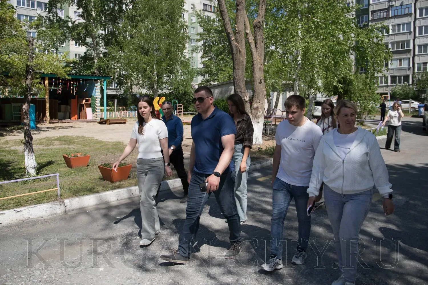 Глава города Кургана Антон Науменко провел сегодня свой очередной рабочий объезд, в ходе которого пр