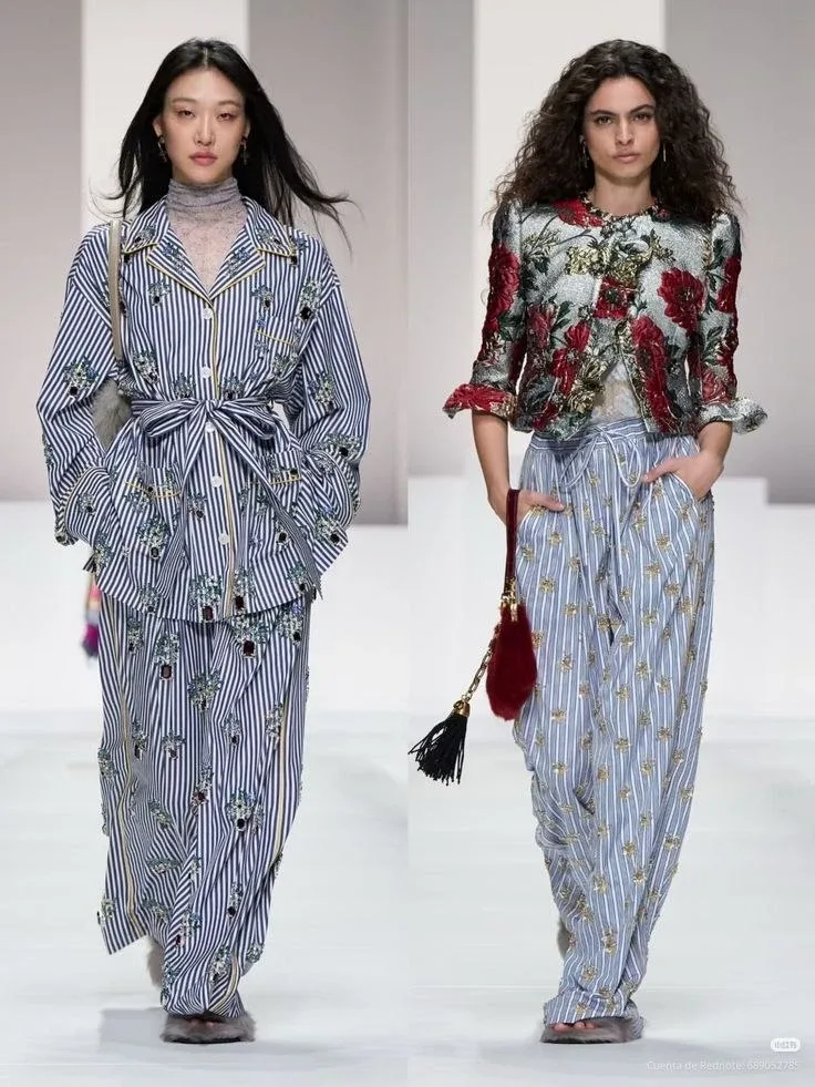 ✔️ Зачем нужна нарядная пижама? D&G на показе весна-лето 2026 наглядно продемонстрировали, что не то