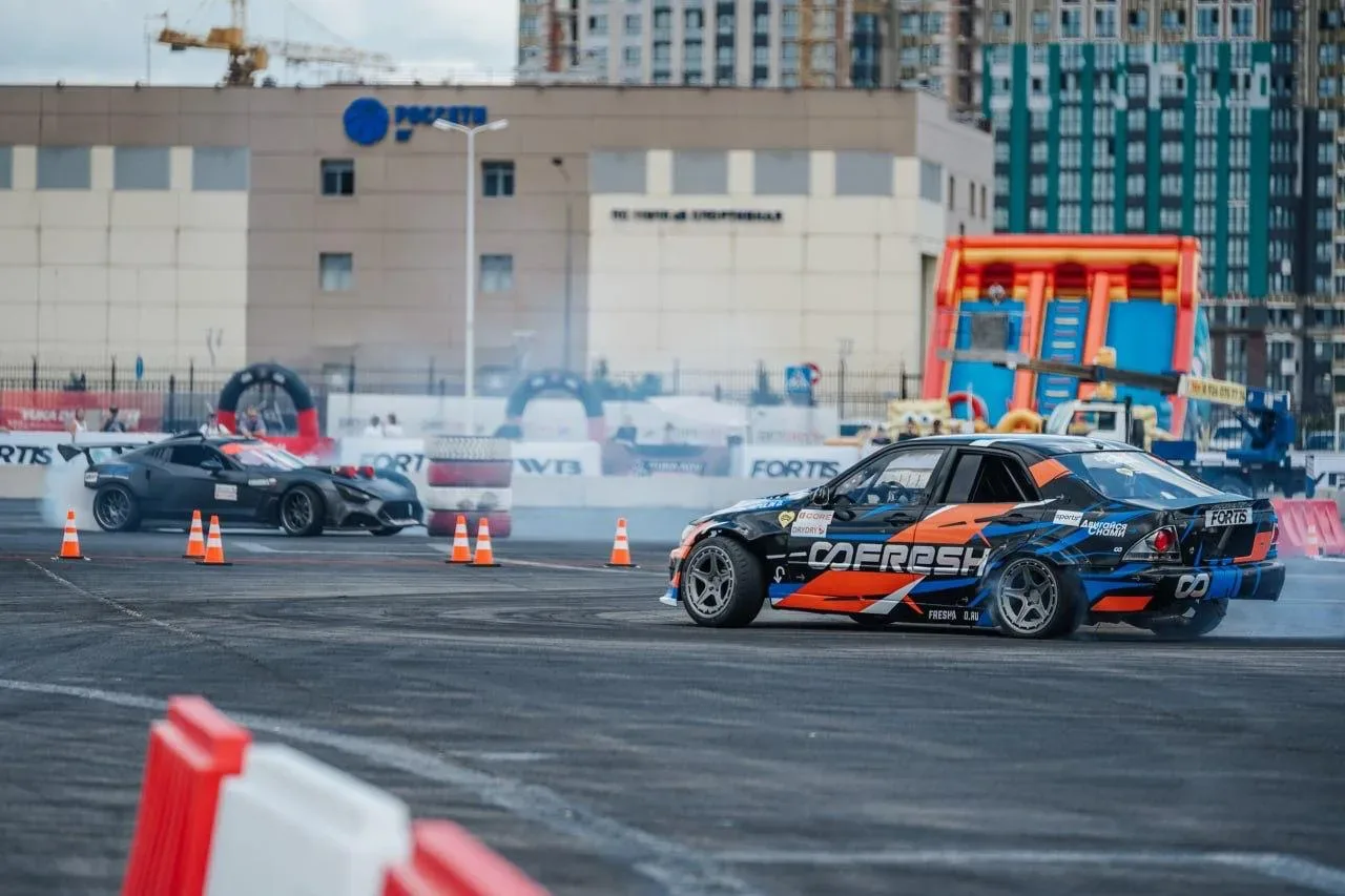 Семейный автоспортивный фестиваль YUKA DRIVE GYMKHANA LITE  ⏰3 мая (вс) в 13:30 📍Автоспорткомплекс «