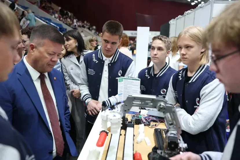 🚀 В Челябинске проходит финал всероссийского конкурса «Инженерные кадры России»  🤖 В столице Южного 