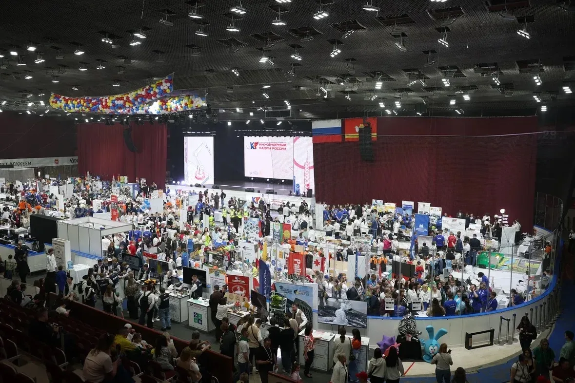 🚀 В Челябинске проходит финал всероссийского конкурса «Инженерные кадры России»  🤖 В столице Южного 