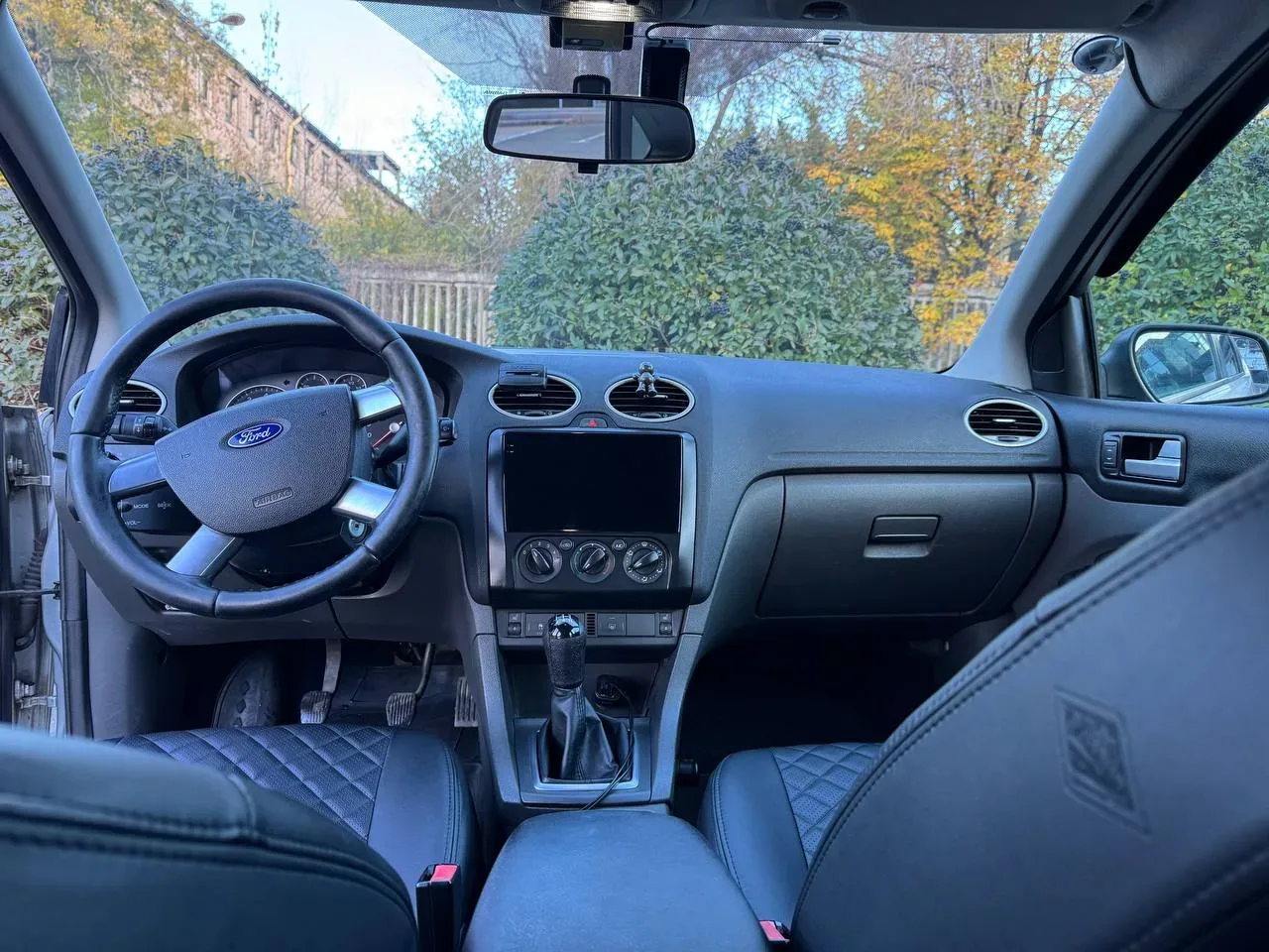 Продаю FORD фокус (focus) 2007 1.6 МКПП, 115л.с. По машине было сделано очень много, сделал отдельны