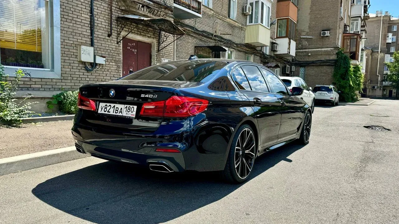 Продам  BMW 540d Xdrive (3 литра #Дизель  320л.с., полный привод), 2019 г.в. ЦЕНА: 4,690,000₽ Торг. 